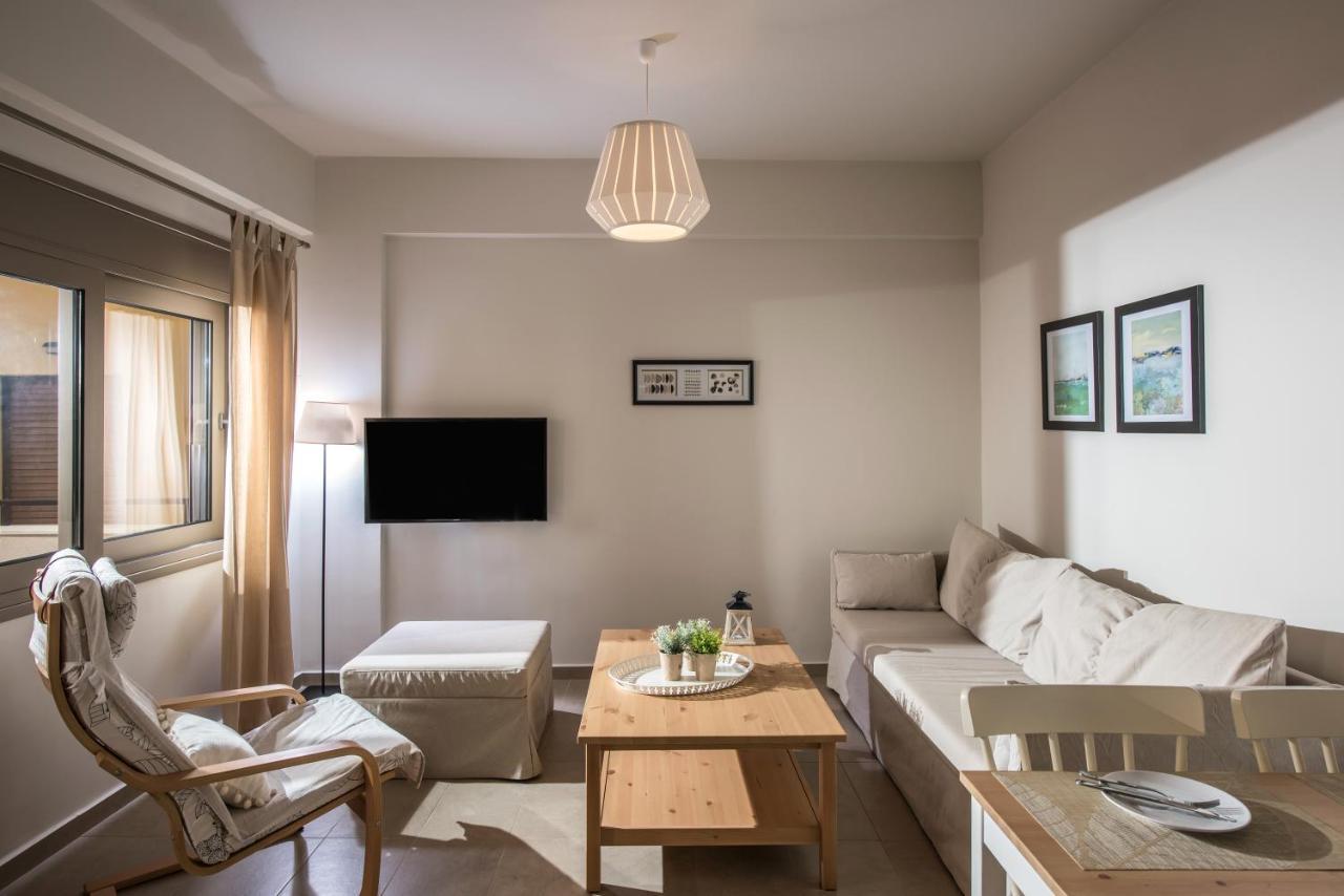 Caravel Apartments Stalis エクステリア 写真